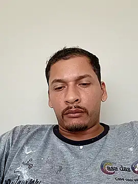 MorenoTatu online show from April 28, 3:39 pm