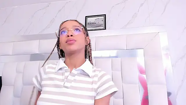 BritneyCollins online show from September 14, 2:05 pm