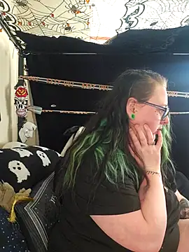 Bunny Cummings online show from November 3, 11:33 am