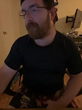 Snapshot of Country_Man87 chatting on October 21, 12:17 pm Country Man87 online show from October 21, 12:17 pm