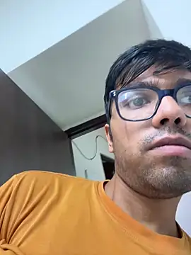 BoyzaraHatke online show from May 30, 6:27 pm