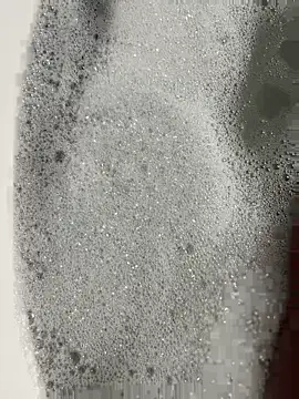 Snapshot of Banzzz2 chatting on November 16, 1:28 pm Banzzz2 online show from November 16, 1:28 pm