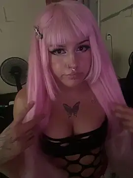 Snapshot of belletotosa chatting on February 17, 7:20 pm belletotosa online show from February 17, 7:20 pm