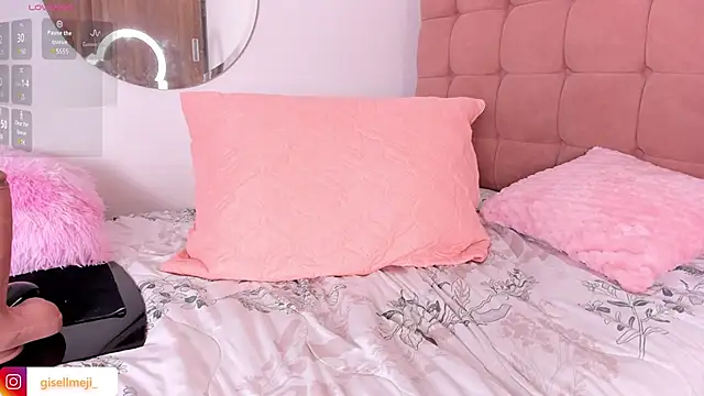Snapshot of Gisellmejiaa chatting on March 19, 11:47 pm Gisellmejiaa online show from March 19, 11:47 pm