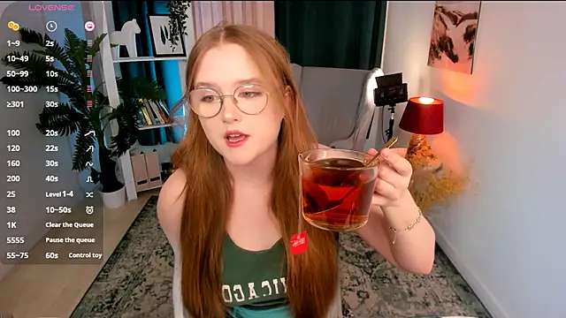 Snapshot of bonnie_wright chatting on February 28, 3:35 pm bonnie wright online show from February 28, 3:35 pm