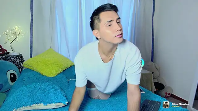 Chris Maddox online show from November 4, 9:03 pm