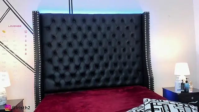 Snapshot of Iris_Thompson_ chatting on February 18, 9:09 pm Iris Thompson online show from February 18, 9:09 pm