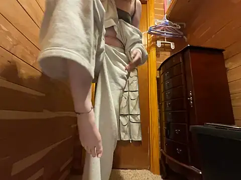 gingerbabe18 online show from January 2, 11:06 pm