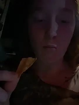 gingerbabe18 online show from February 17, 2:09 am