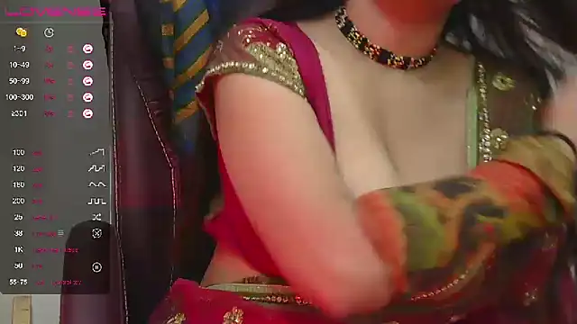 Hoty-Bhabi online show from December 15, 1:00 pm