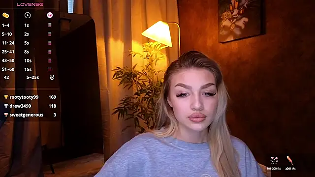 Ella Milla online show from January 8, 8:49 am