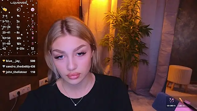 Ella Milla online show from January 20, 8:41 am