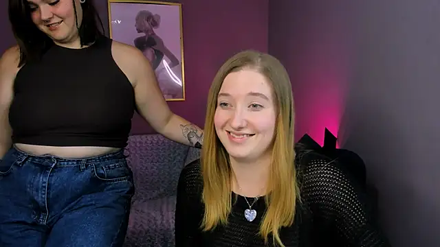 Snapshot of daisy_candy chatting on September 15, 7:58 pm daisy candy online show from September 15, 7:58 pm