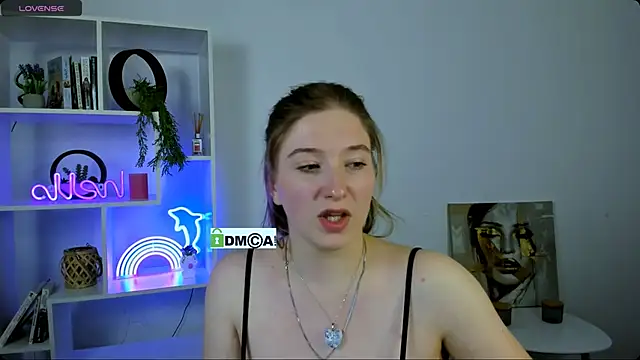 Snapshot of daisy_candy chatting on October 26, 11:31 pm daisy candy online show from October 26, 11:31 pm