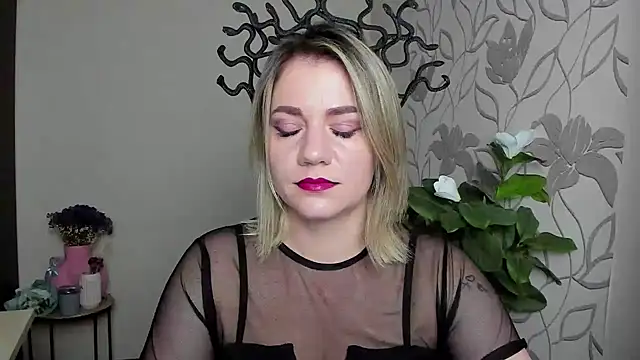 MariaSttone online show from October 30, 8:42 pm