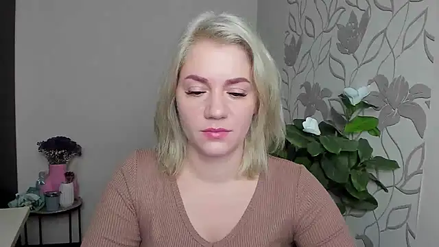 MariaSttone online show from November 17, 12:00 pm