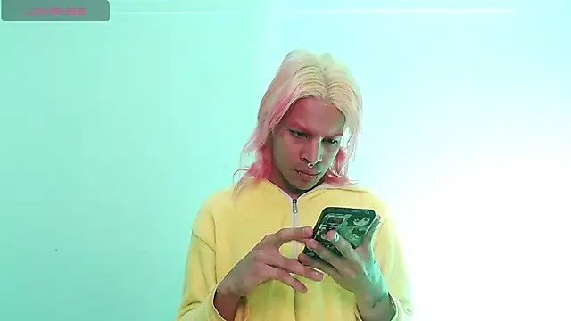 Jace Quinn online show from December 10, 4:56 am