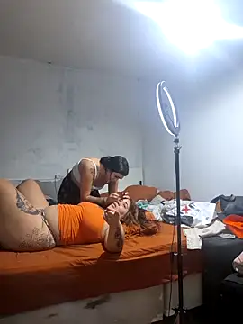 Naturalmenteyoo online show from March 4, 1:11 am