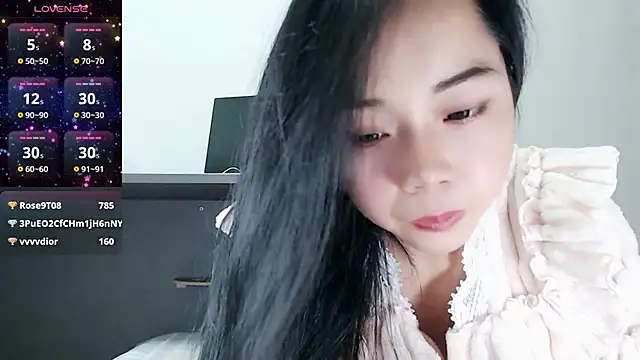 Snapshot of baoer-558 chatting on December 9, 2:49 pm baoer-558 online show from December 9, 2:49 pm