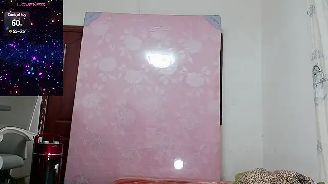 Snapshot of baoer-558 chatting on December 18, 6:46 pm baoer-558 online show from December 18, 6:46 pm