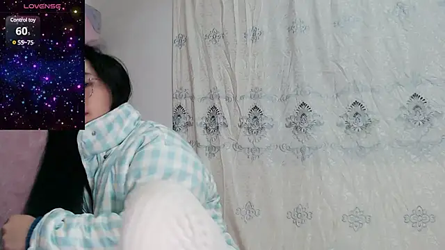 Snapshot of baoer-558 chatting on February 9, 7:41 pm baoer-558 online show from February 9, 7:41 pm