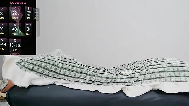 Snapshot of baoer-558 chatting on March 22, 6:33 am baoer-558 online show from March 22, 6:33 am