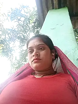 Snapshot of Chandni chatting on January 20, 1:42 pm Chandni online show from January 20, 1:42 pm