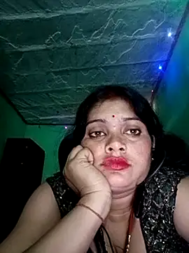 Snapshot of Chandni chatting on March 2, 5:44 am Chandni online show from March 2, 5:44 am