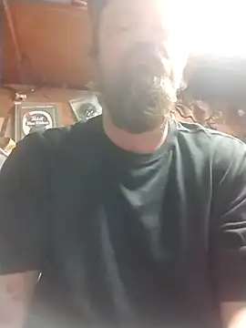 Snapshot of hornygiltz92 chatting on March 20, 7:57 am hornygiltz92 online show from March 20, 7:57 am