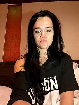 Snapshot of English-Chloe96 chatting on January 12, 5:07 pm English-Chloe96 online show from January 12, 5:07 pm