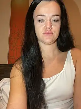 Snapshot of English-Chloe96 chatting on February 1, 6:56 am English-Chloe96 online show from February 1, 6:56 am