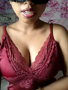 Snapshot of sandy_naughty chatting on July 7, 6:47 am sandy naughty online show from July 7, 6:47 am