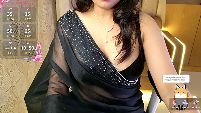 Snapshot of Punjabi_Queen1 chatting on December 13, 3:21 pm Punjabi Queen1 online show from December 13, 3:21 pm