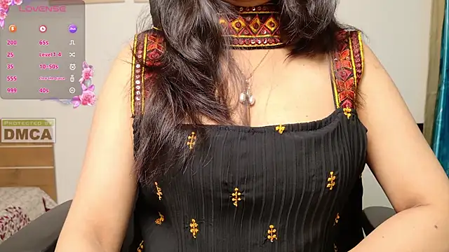 Punjabi Queen1 online show from November 10, 4:17 pm