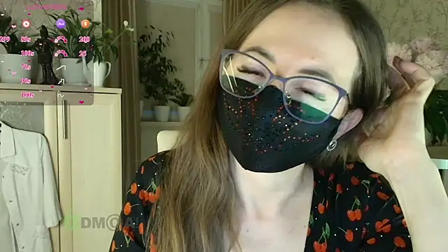 Snapshot of MilfeaN chatting on June 20, 6:54 pm MilfeaN online show from June 20, 6:54 pm