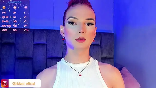 Liittle foxxxy online show from February 28, 9:36 am