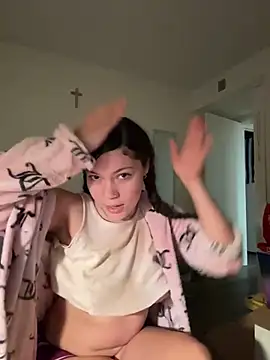 ladylavish online show from December 15, 1:35 am