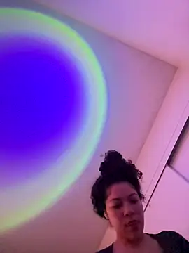 ladylavish online show from January 7, 4:48 am