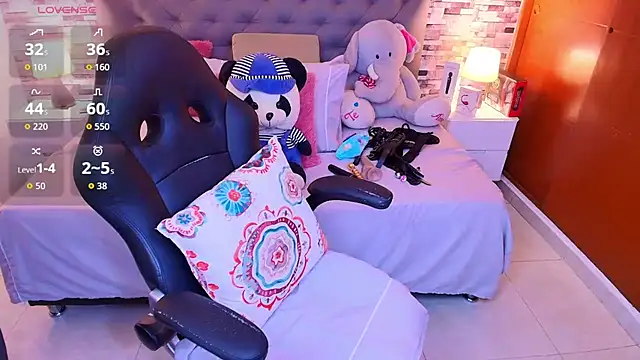 italy   boobs online show from November 30, 4:55 pm