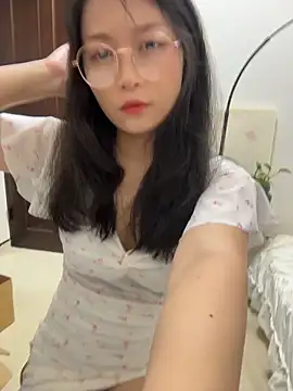 wt0314 online show from June 15, 1:41 am