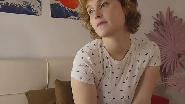 Snapshot of tiffannyjons chatting on December 27, 5:16 pm tiffannyjons online show from December 27, 5:16 pm