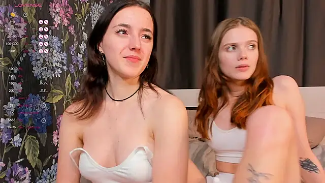 AlodiaHakes online show from December 10, 2:17 pm