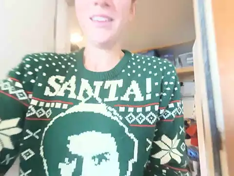 Snapshot of MissSwitch chatting on December 2, 6:21 pm MissSwitch online show from December 2, 6:21 pm