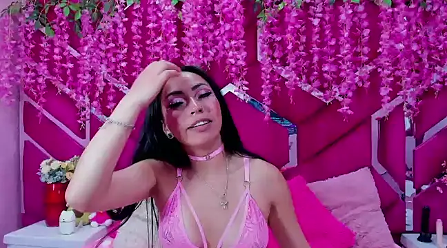 nathalia pink online show from February 6, 6:08 am