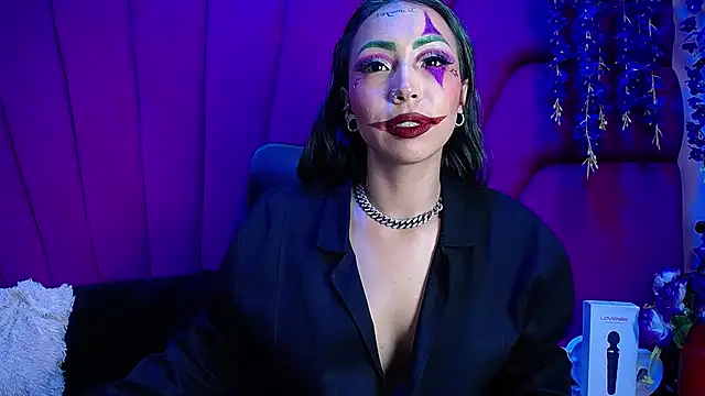 nathalia pink online show from October 18, 4:19 pm