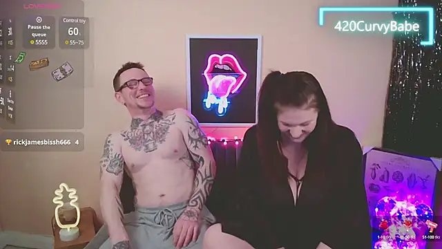 Snapshot of 420Curvybabe chatting on February 5, 9:50 pm 420Curvybabe online show from February 5, 9:50 pm