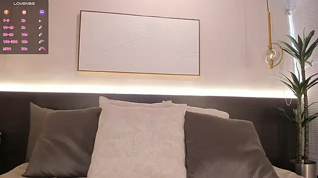 SophieBlake online show from March 17, 8:09 pm