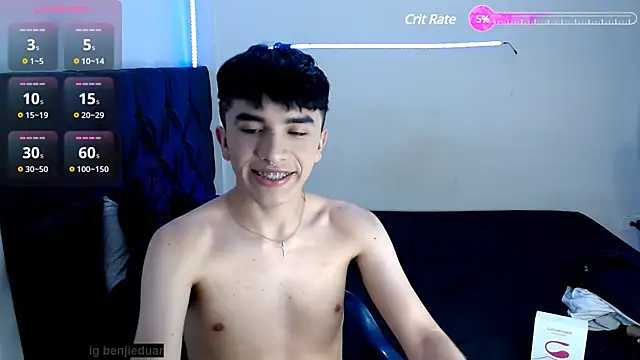 benji hoter online show from March 8, 5:54 pm