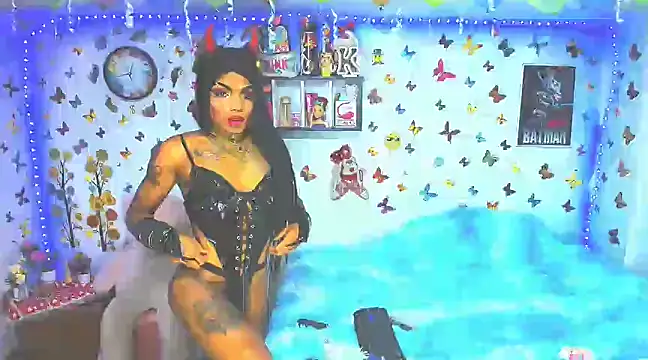 Snapshot of marianaoficial249701 chatting on March 8, 1:36 pm marianaoficial249701 online show from March 8, 1:36 pm