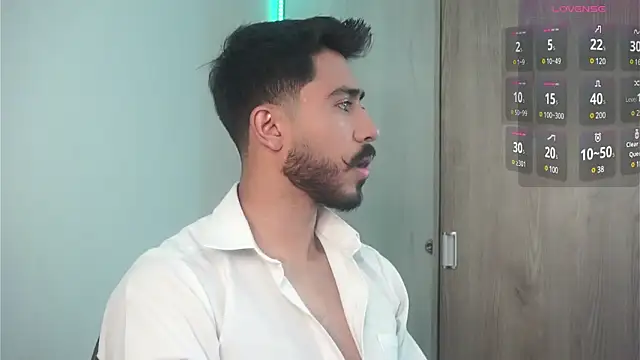 Snapshot of dam0n_fr0st chatting on December 7, 12:41 am dam0n fr0st online show from December 7, 12:41 am